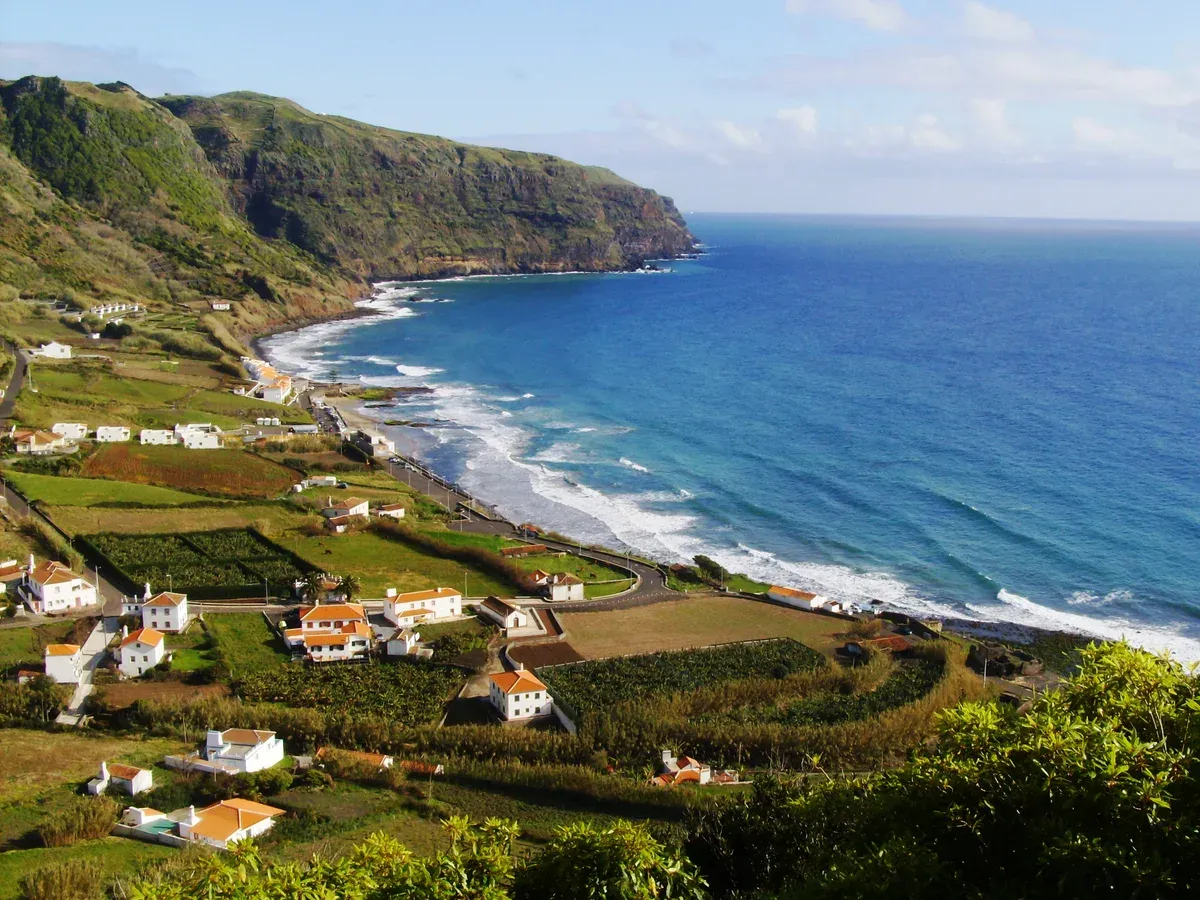 The sweep of Praia Formosa and its white sand on Santa Maria, seen from the headland